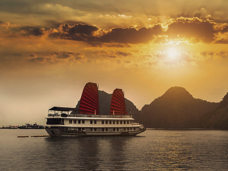 HẠ LONG BAY CRUISE 2 DAY / 1 NGHIT CRUISE